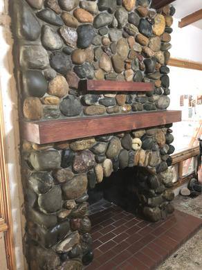 Fireplaces & Fire Features
