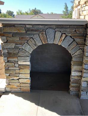 Fireplaces & Fire Features