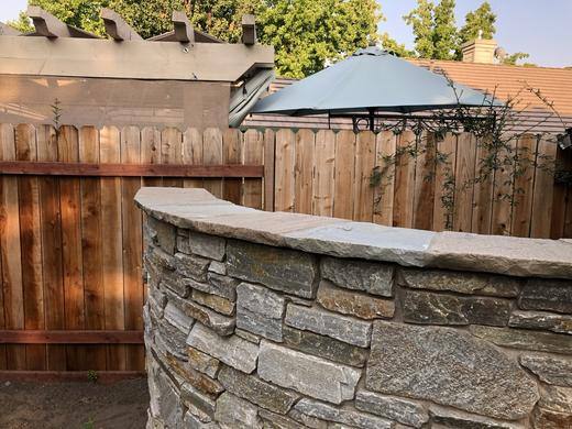 Outdoor Kitchens & Living Spaces