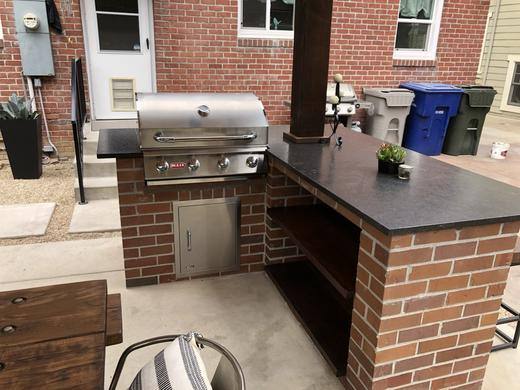 Outdoor Kitchens & Living Spaces