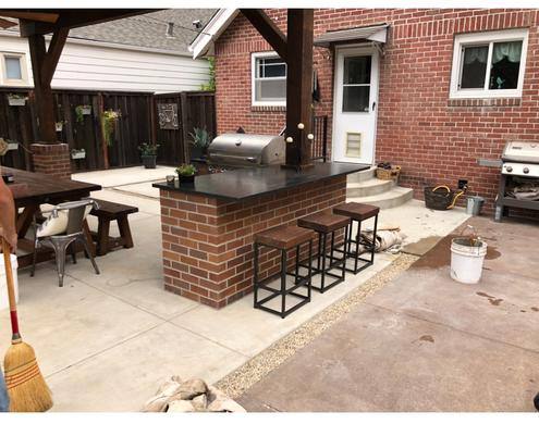 Outdoor Kitchens & Living Spaces