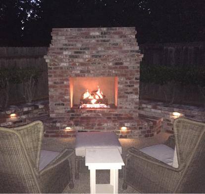 Outdoor Kitchens & Living Spaces