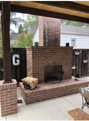 Outdoor Kitchens & Living Spaces