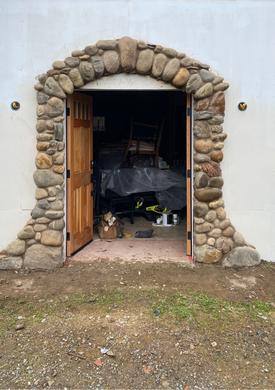 Stonework, Veneer & Walls