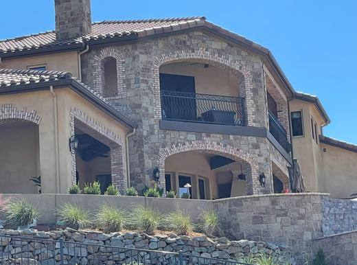 Stonework, Veneer & Walls
